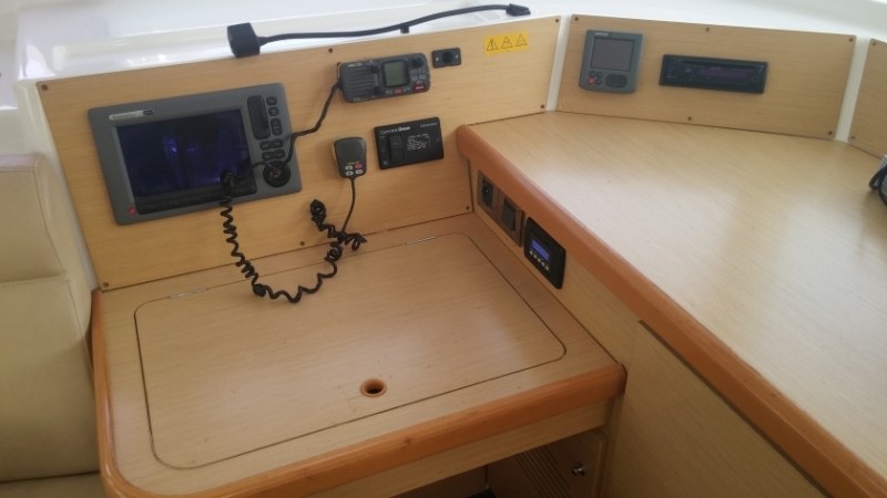 Photo:  Lagoon 440 A/C; Gen.