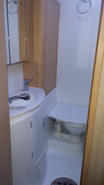 Photo:  Lagoon 440 A/C; Gen.