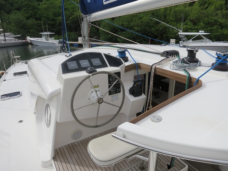 Photo:  Nautitech 441