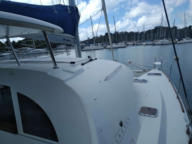 Photo:  Lagoon 380 S2
