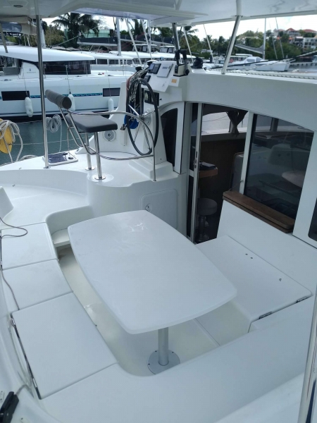 Photo:  Lagoon 380 S2