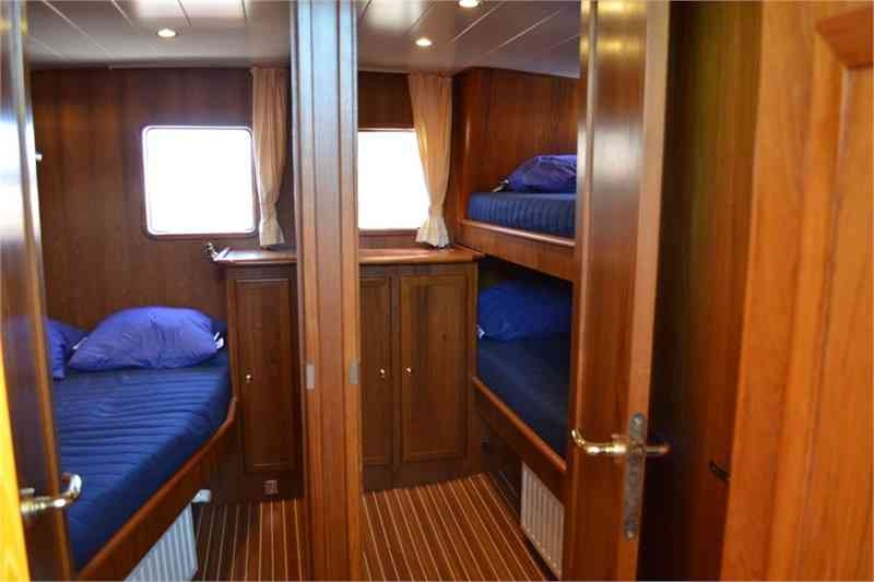 Photo:  Advantage 38