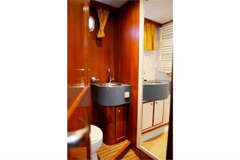 Photo:  Renal 40 Drait 48