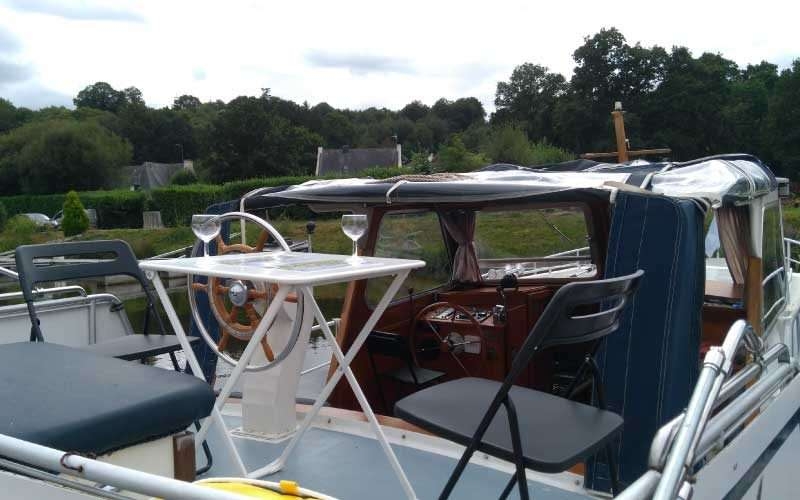 Photo:  Vedette Altena 9.50