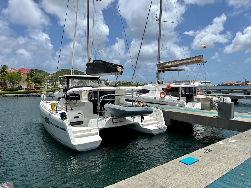 Photo:  Lagoon 42 Gen, A/C, Waterm.