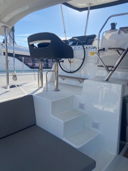 Photo:  Lagoon 42 Gen, A/C, Waterm.