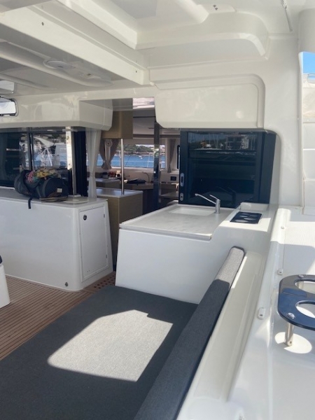 Photo:  Lagoon 46 Gen, A/C, Waterm.