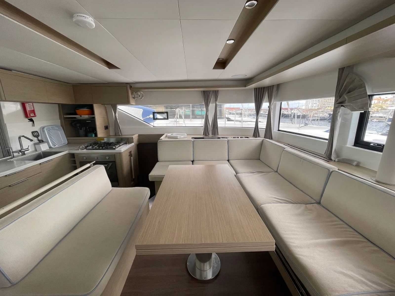 Foto:  Lagoon 51 Gen, A/C