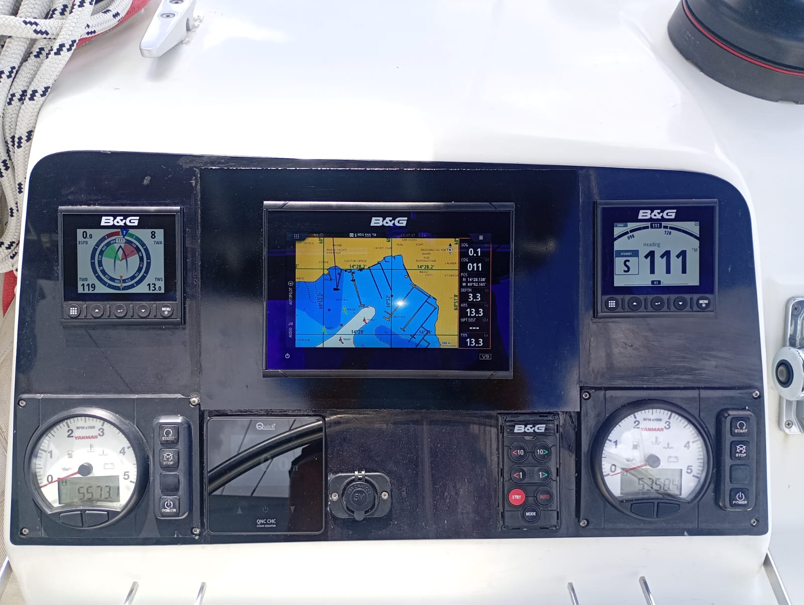 Lagoon 450 S "Toja" @ St. Martin